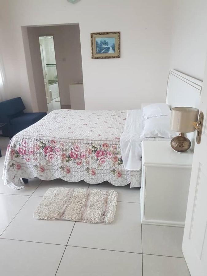 Carlcyn Homestay غابورون المظهر الخارجي الصورة